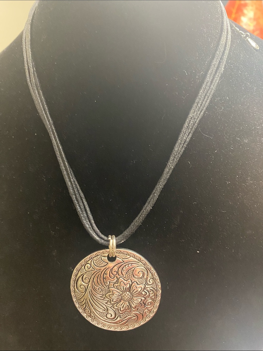 Boho Floral Engraved Round Pendant Necklace - Black Cord